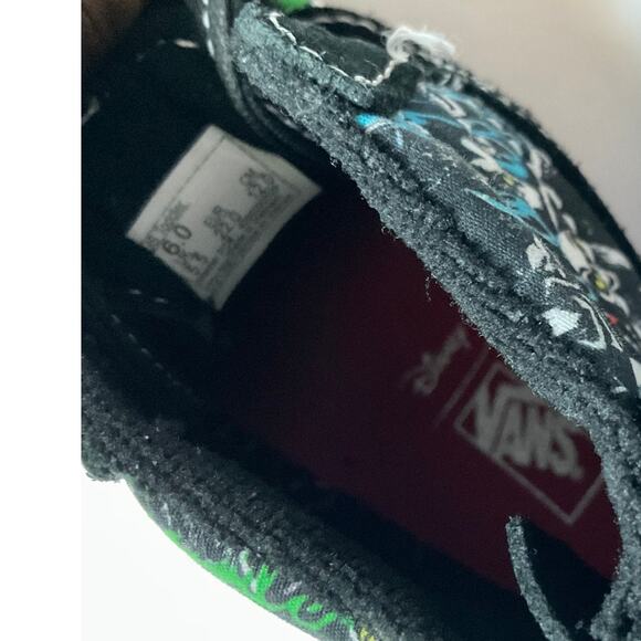 Vans x Disney 100 Villains Sk8-Hi Zip Sneakers Toddlers 6 - Picture 3 of 9